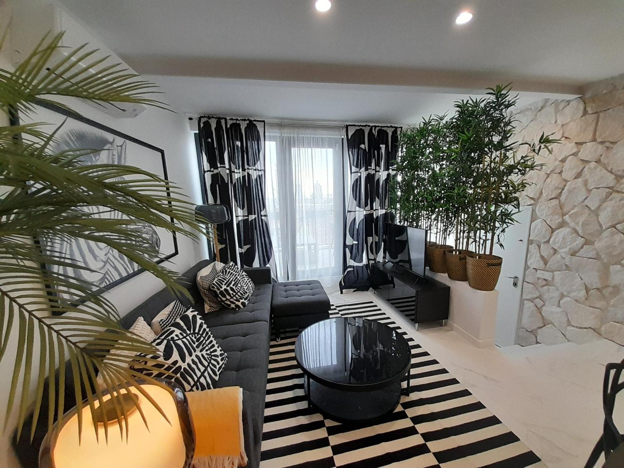 Atico Roseta Luxury Apartment Alicante Bagian luar foto
